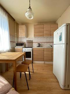 Сдам 1-комн. кв. по ул. Попова, 8 (сутки/часы). Собственник. Wi-Fi