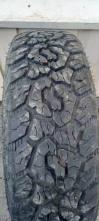 ������ �������� 4 �� 215/75/r15 �����